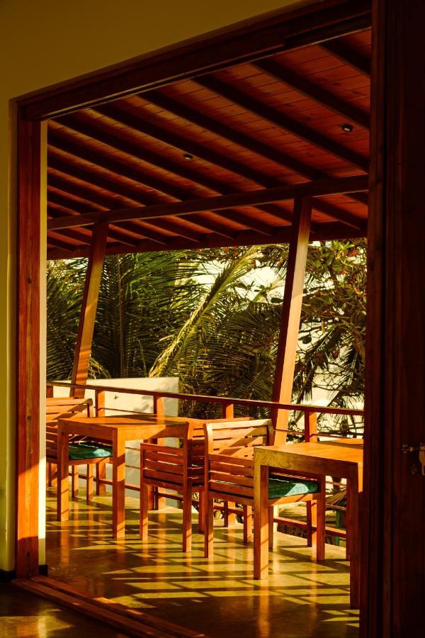 Hotel The Seascape Matara Exterior foto